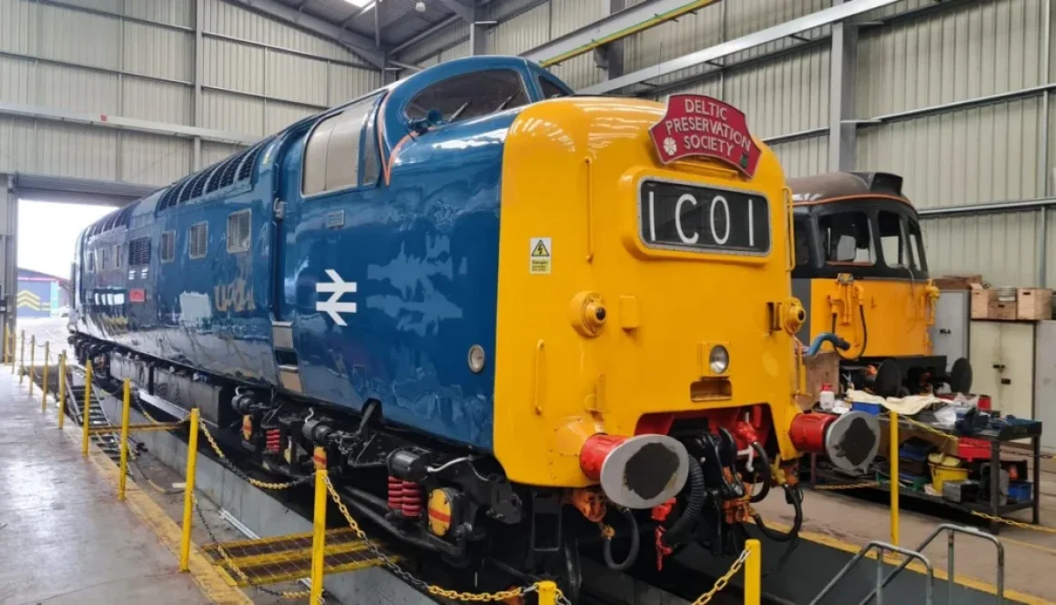 55099-has-already-arrived-at-Kidderminster-TMD-for-the-Autumn-Diesel-Bash-credit-Ade-Holman-1170x658
