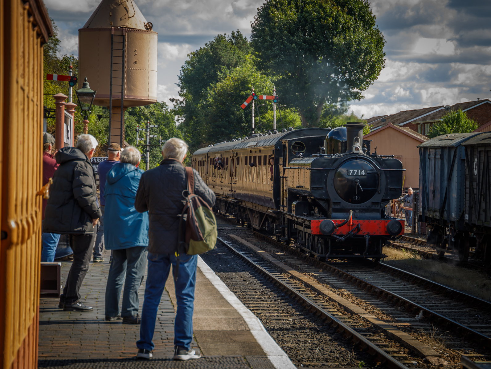 Severn Valley Railway adds extra steam services and earlier start times