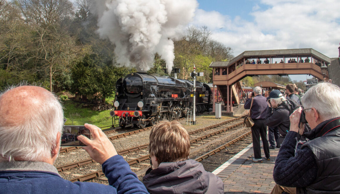 Southern Celeb - Taw Valley, A Column of steam appreciated by Crowds at the Gala, credit Jason Hood