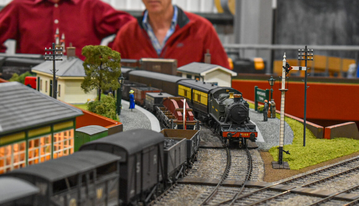 O Gauge, Engine House, Charlie Cooke