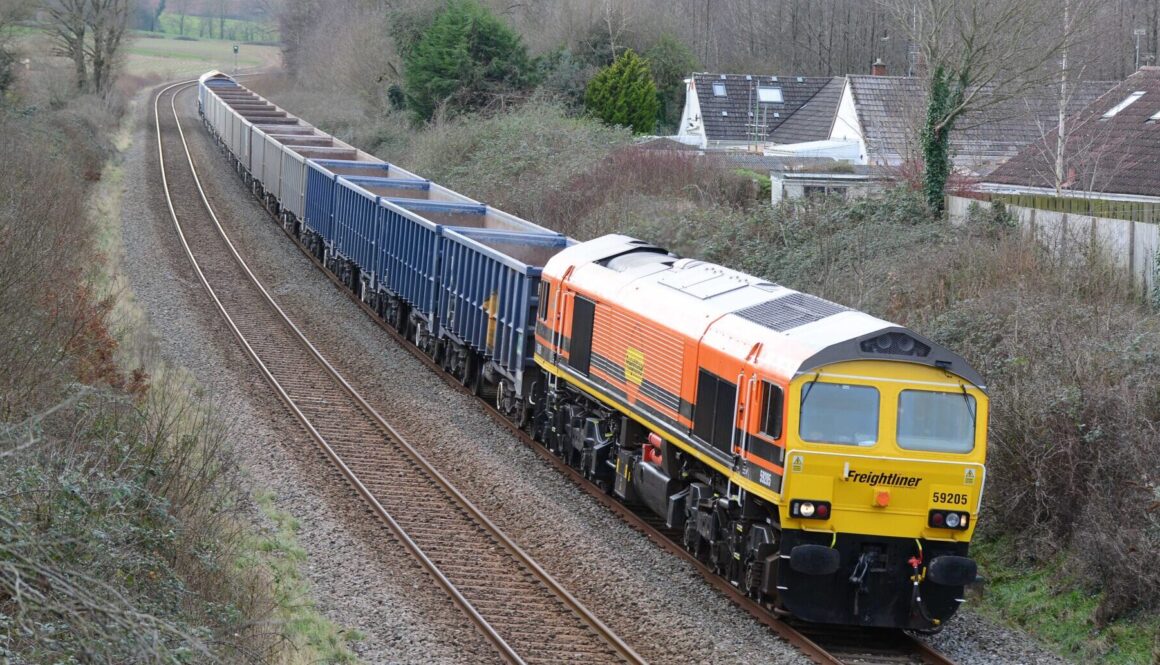 59205 tnt 59102 6C28 12.48 Exeter Riverside - Westbury 16.1.24 credit Chris Holland