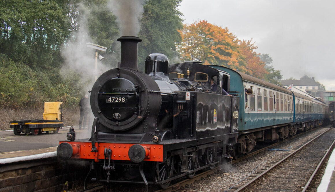 LMS-Jinty-47298-will-appear-at-the-SVRs-Autumn-Steam-Gala.-KENNY-FELSTEAD-e1755764058547