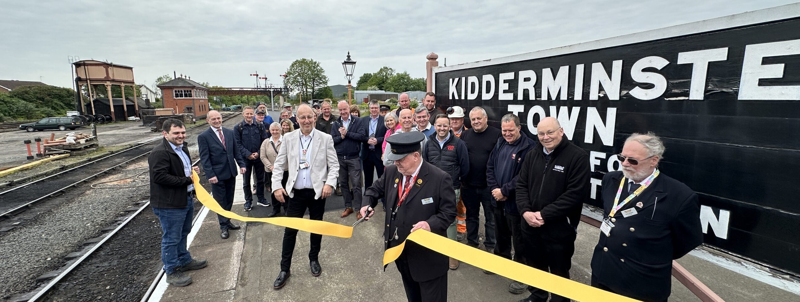 Platform extension at Kidderminster Town station marks major milestone for Severn Valley Railway